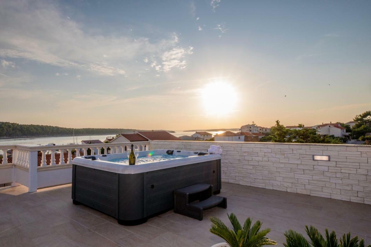 Villa Harmony Rab Barbat na Rabu Екстериор снимка